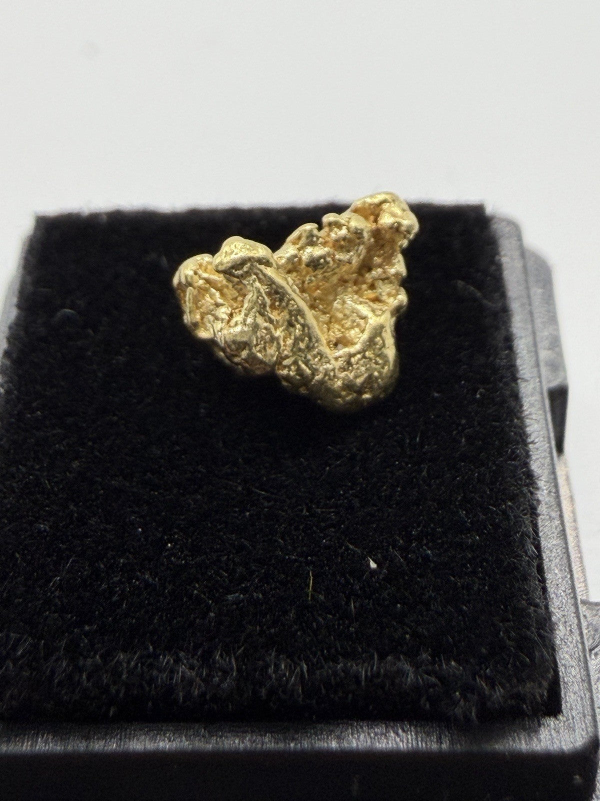 Beautiful Chunky Prichard Creek Idaho Gold Nugget .615 Gram Placer Gold    2