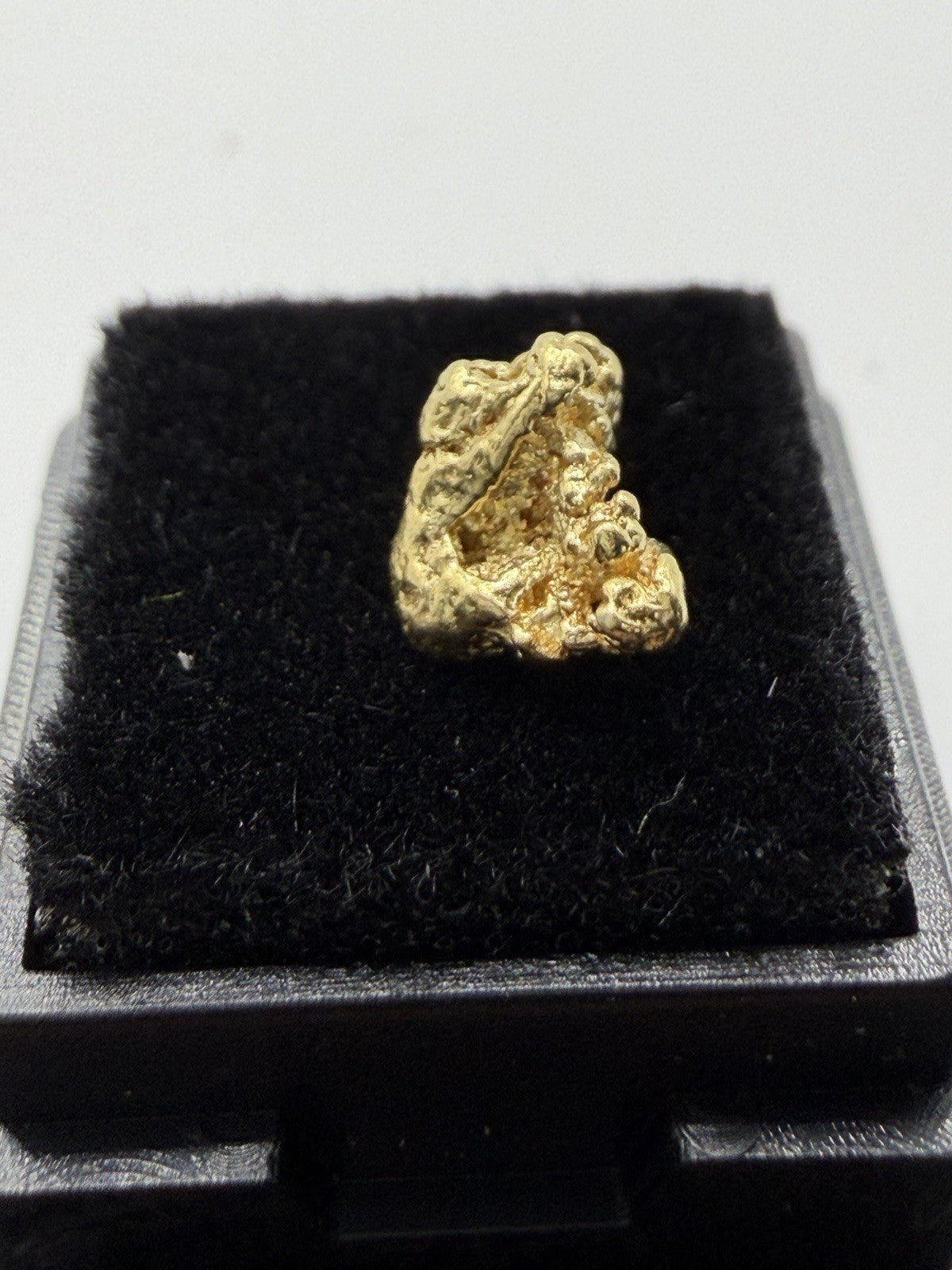 Beautiful Chunky Prichard Creek Idaho Gold Nugget .615 Gram Placer Gold    3